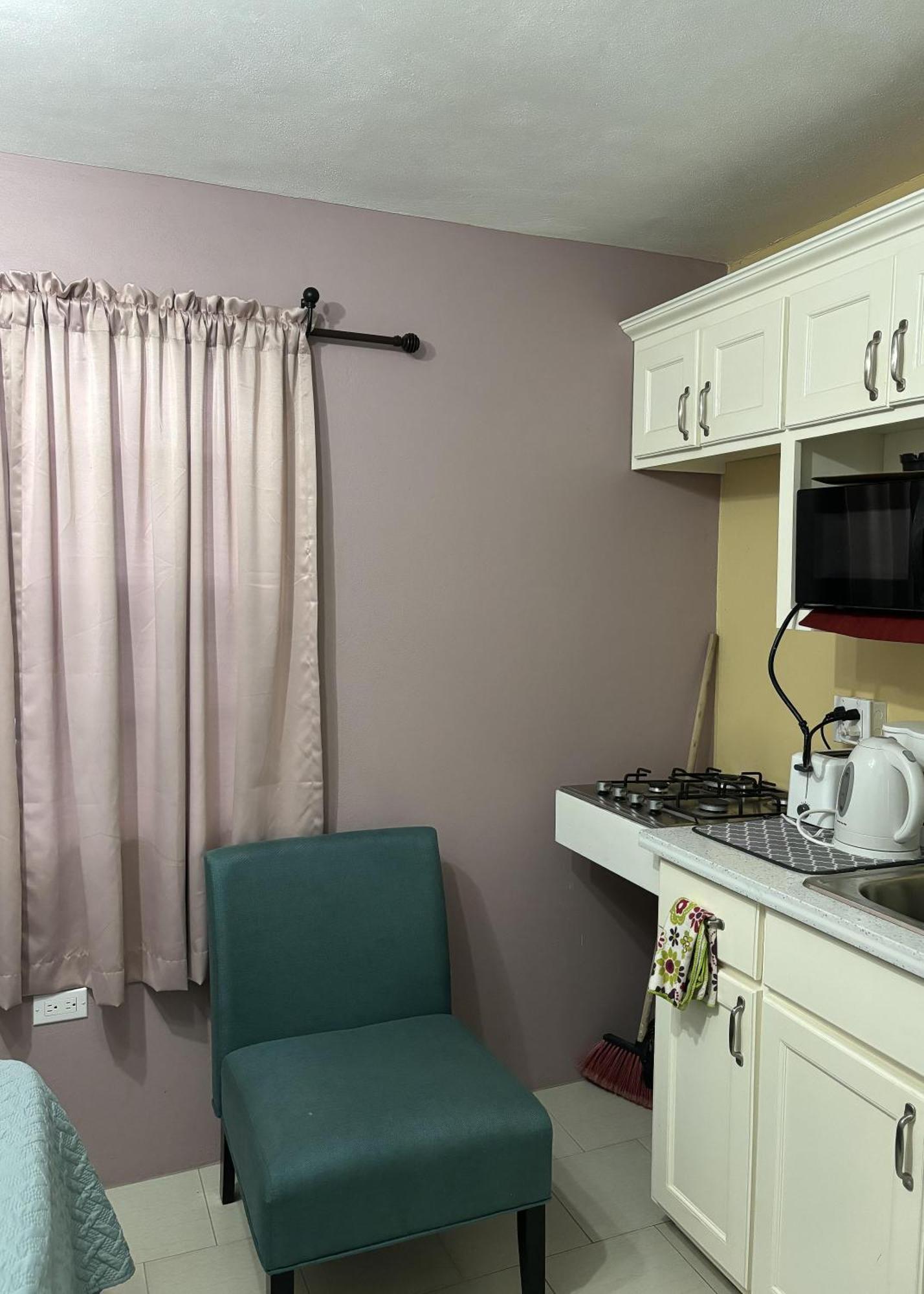 Denyse Home Cottage St. John's Екстериор снимка